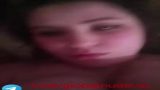 Seksi lezbiyenler iş başında sevişiyor
